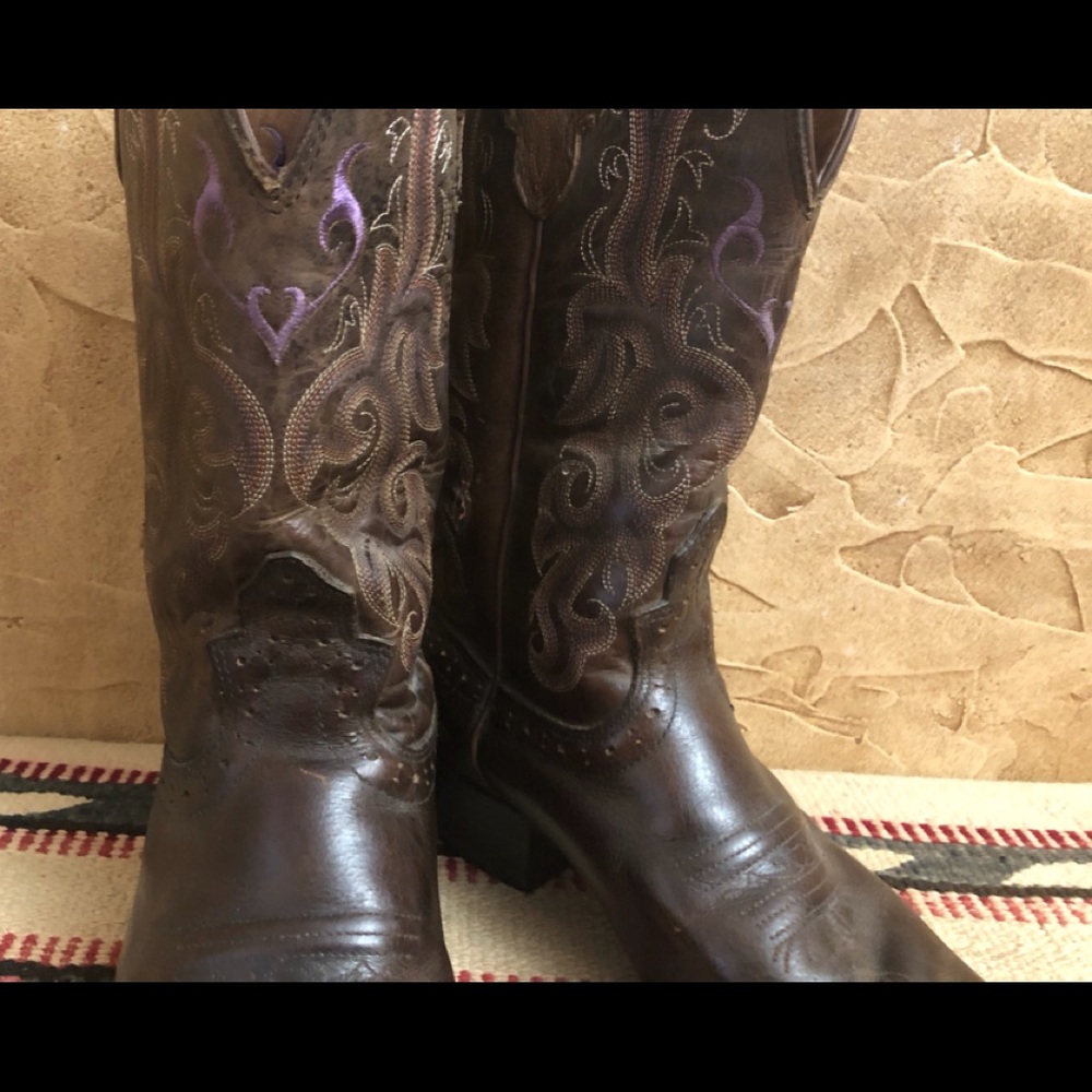 Justin Women”s Stampede Chocolate Puma Western Cowgirl Boots Purple Heart 6.5B - Picture 7 of 15